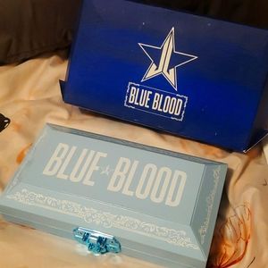 Jeffree star blue blood pallet